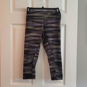 Asics cropped leggings
